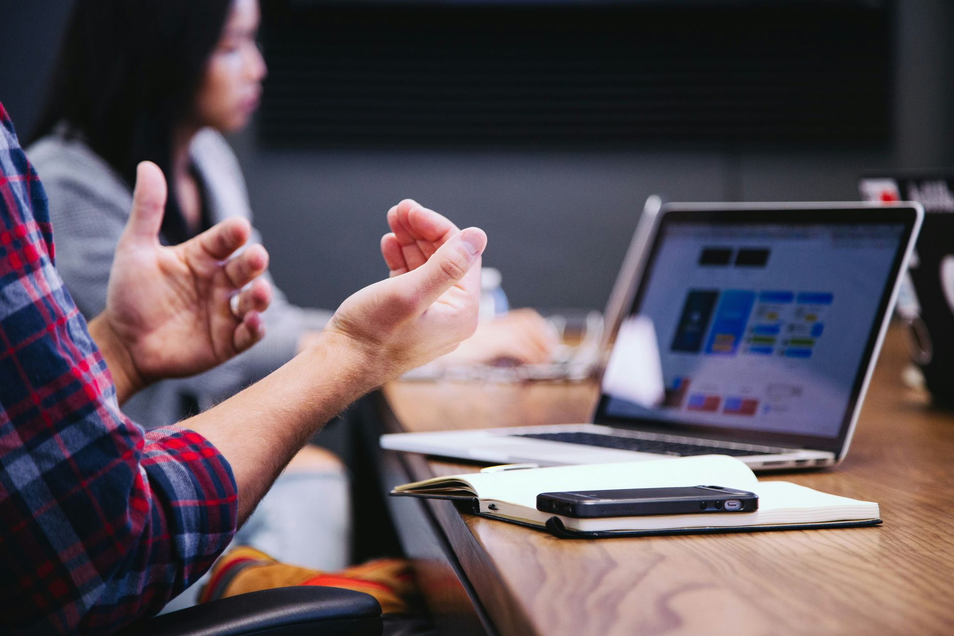 Innovaciones tecnológicas que potencian las plataformas de seguros en línea
